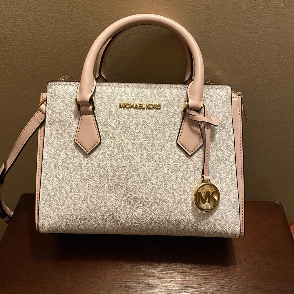 Michael Kors Bright White and Powder Blush Signature Hope Medium Leather Satchel